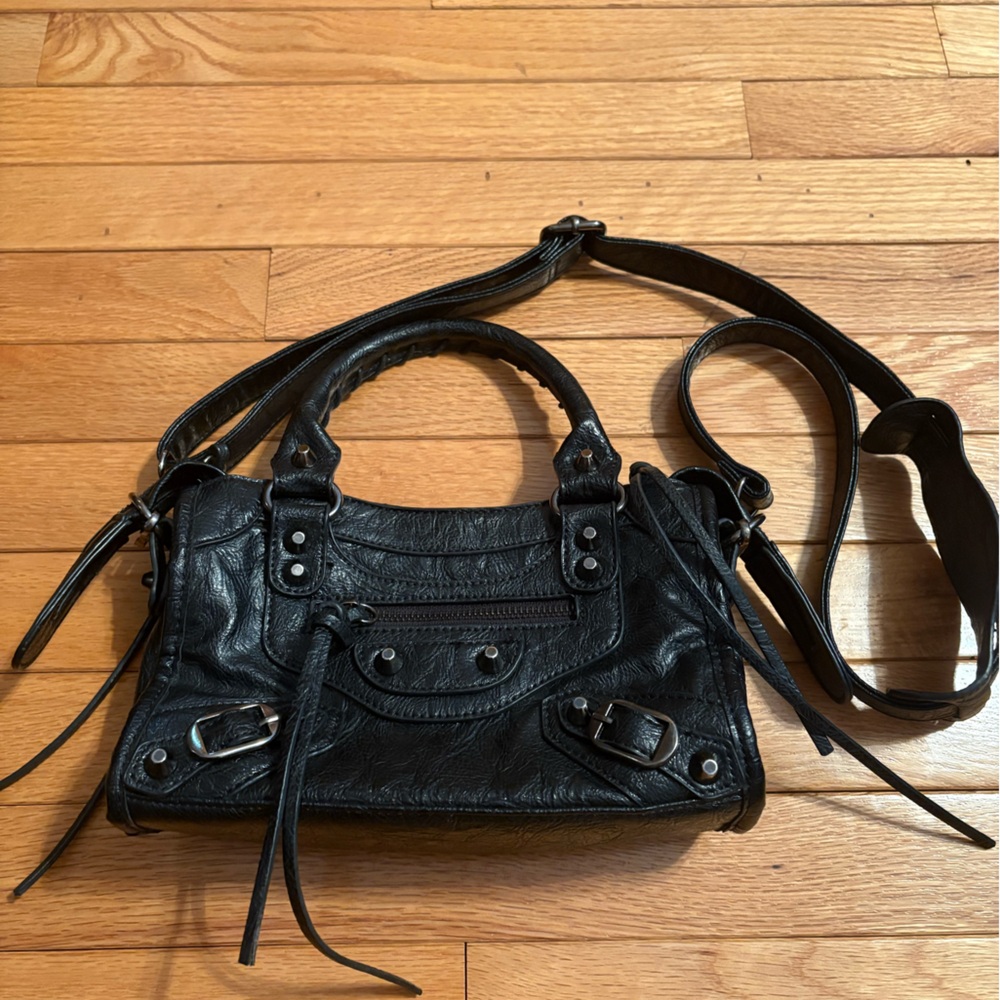 Beautiful leather bag !